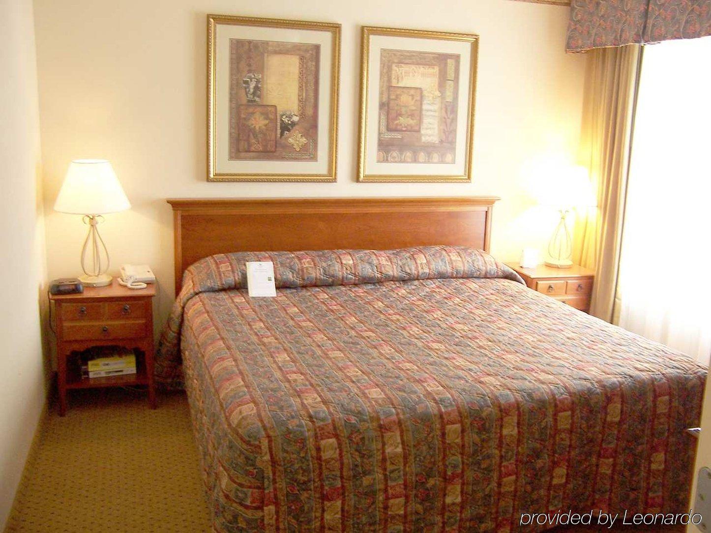 Homewood Suites By Hilton Richmond - Airport Сендстон Номер фото